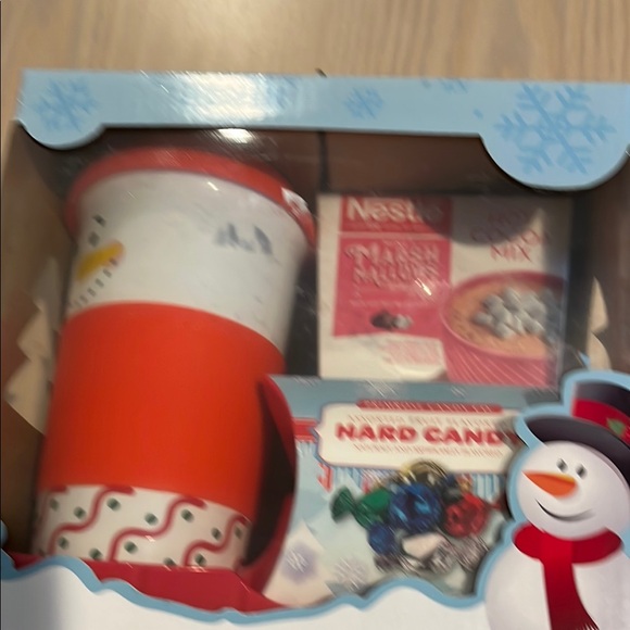 Other - Festive Snowman Mug and Hot Cocoa Set
